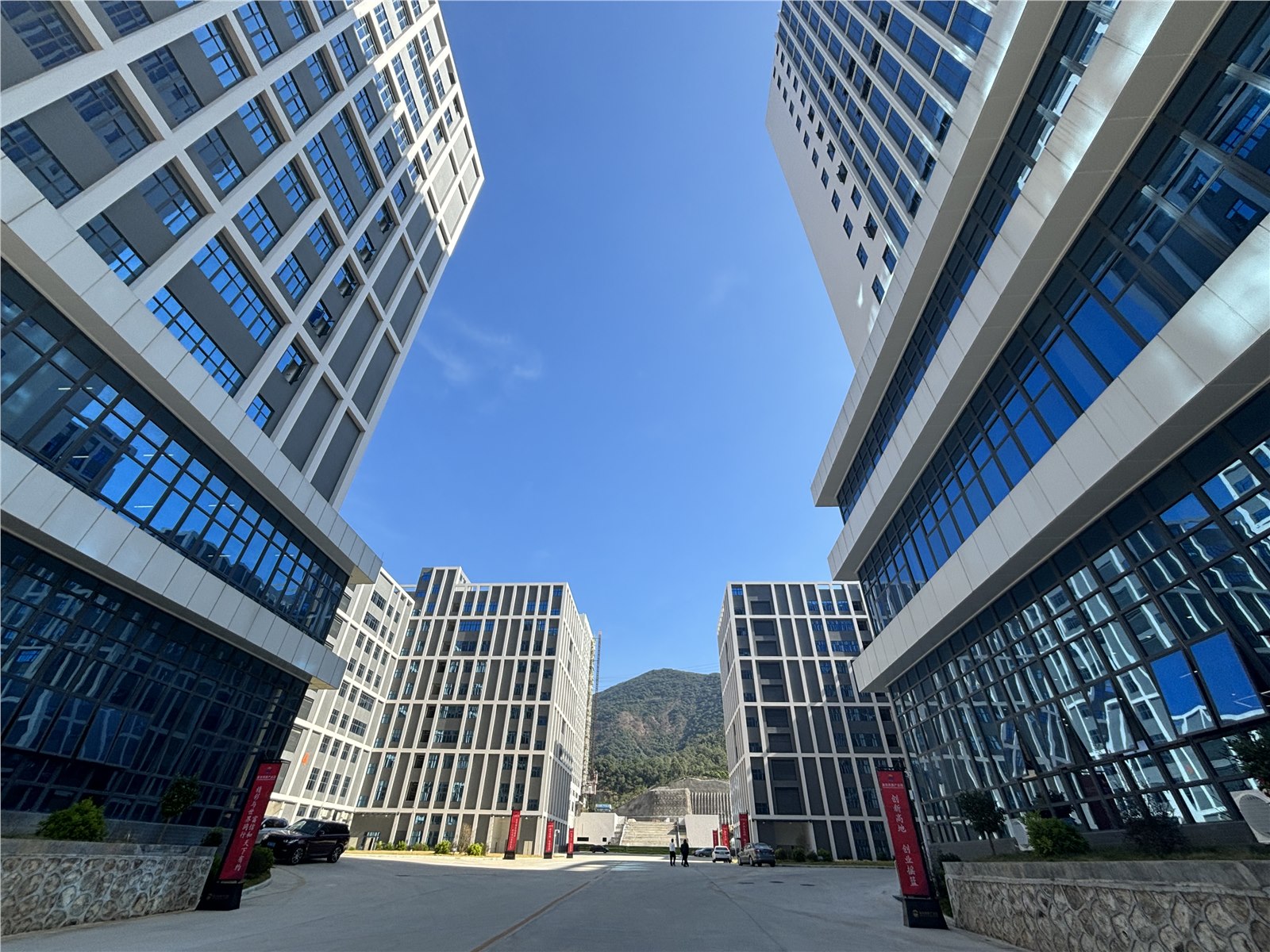 Exterior view of the EnTrans manufacturing campus in Shenzhen